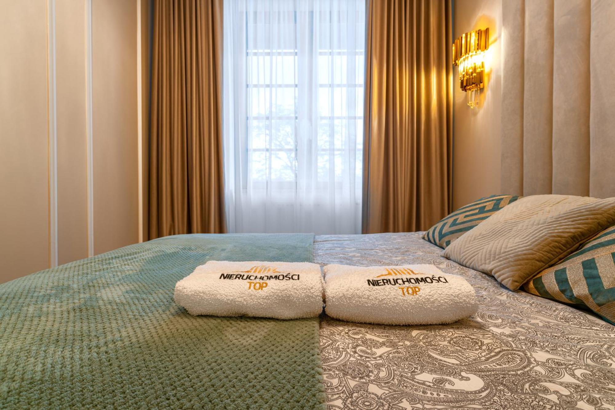 Apartament Versace Jana Pawla Wrocław Extérieur photo